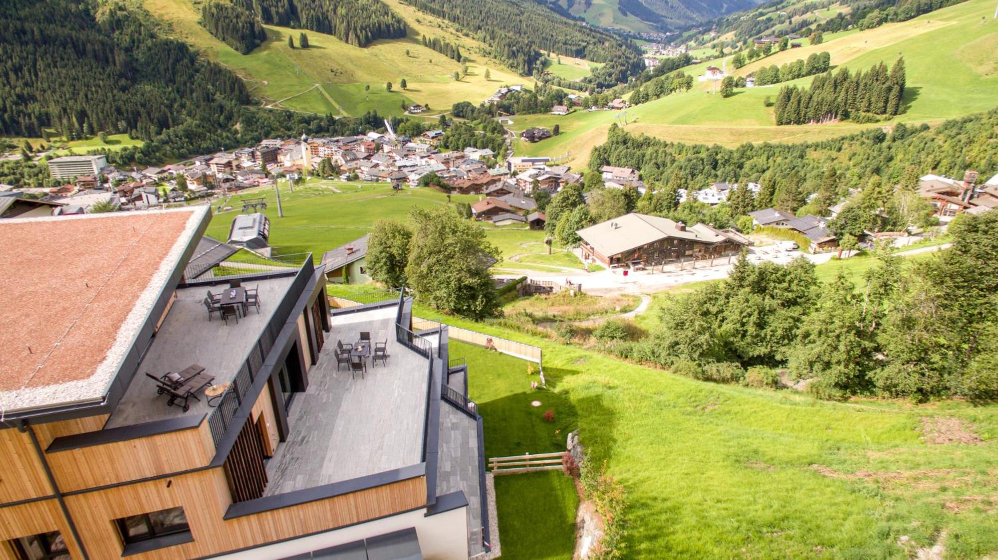 Landhaus Saalbach - Joker Card Included In Summer المظهر الخارجي الصورة