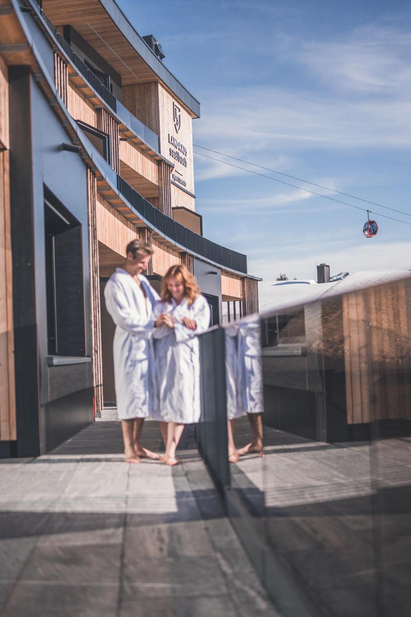 Landhaus Saalbach - Joker Card Included In Summer المظهر الخارجي الصورة